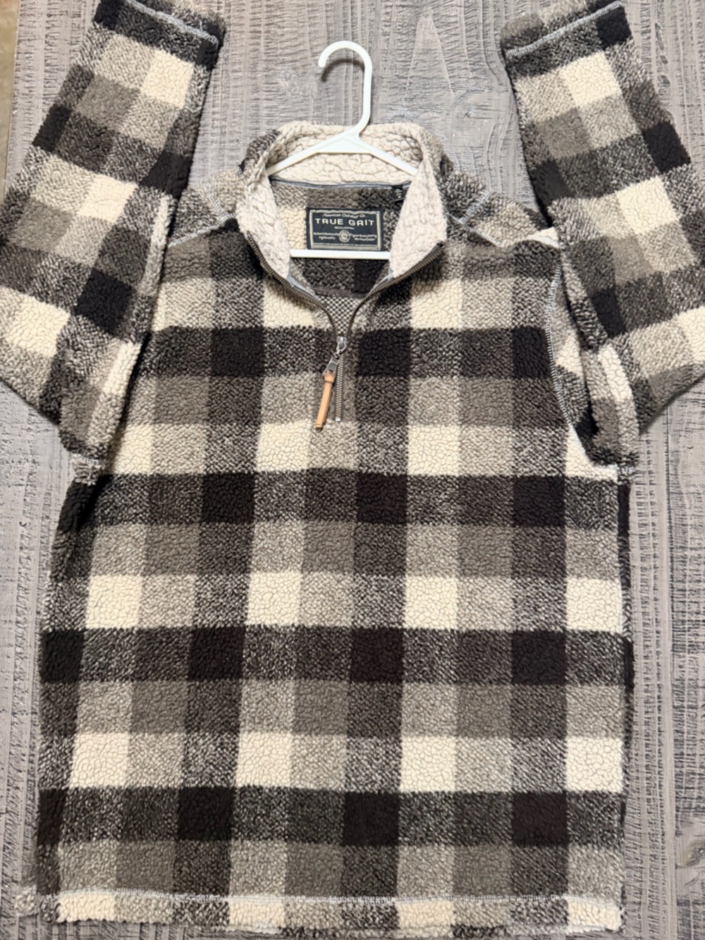 True Grit Men’s Black & White Buffalo Plaid Sherpa Half-Zip Jacket
